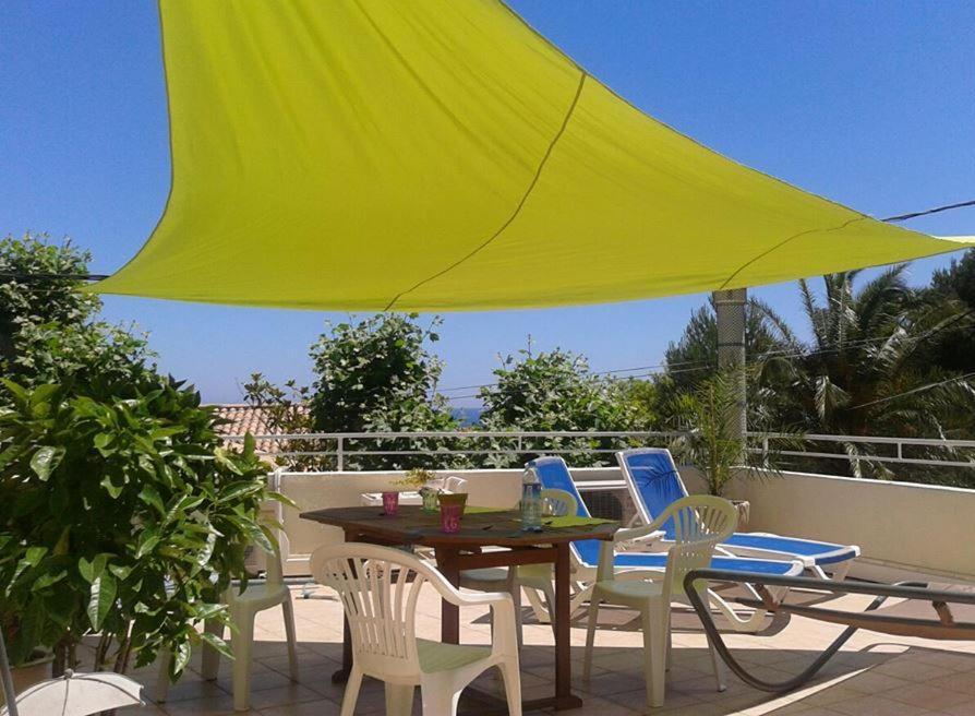 Hôtel Auberge Provençale Saint-Raphaël Buitenkant foto