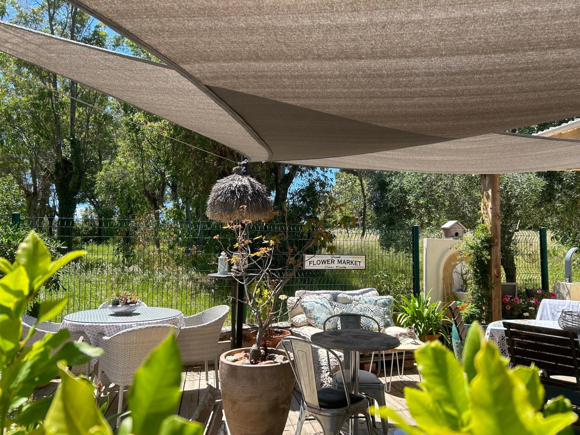 Hôtel Auberge Provençale Saint-Raphaël Buitenkant foto